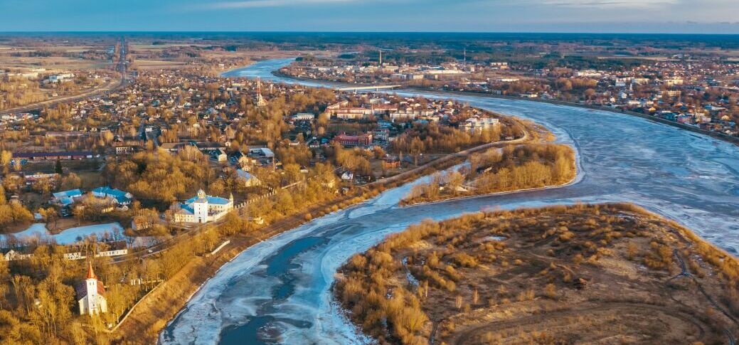 Vēro, kā mostas Daugava! 