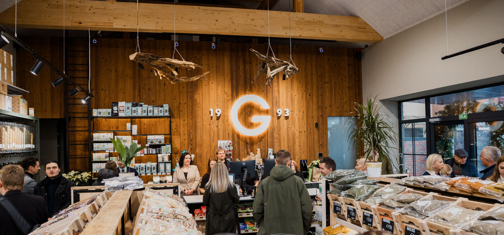 Jēkabpilī atklāj viesmīlības uzņēmuma “Gemoss” veikalu